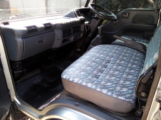 4 ล้อบรรทุก  *ไม่ติดเวลา*  ISUZU  *Euro.2*  NKR  100 แรงม้า *ยาว 3.20 ม.* รถสวยเดิม+สวยจริง+พร้อมใช้งาน* มีเล่มพร้อมโอน *