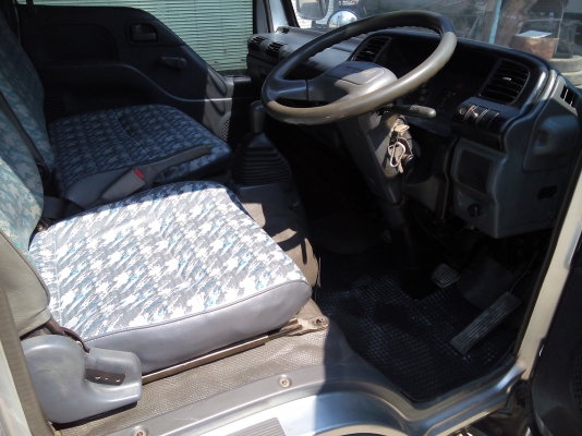 4 ล้อบรรทุก  *ไม่ติดเวลา*  ISUZU  *Euro.2*  NKR  100 แรงม้า *ยาว 3.20 ม.* รถสวยเดิม+สวยจริง+พร้อมใช้งาน* มีเล่มพร้อมโอน *