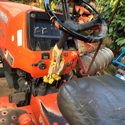 KUBOTA L3408 ดันหน้า ราคา 195,000  อ.แกลง จ.ระยอง สอบถาม 0818618678