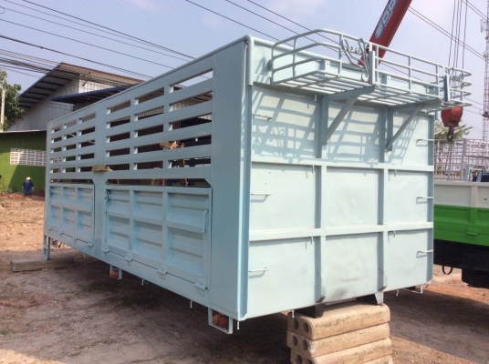 กะบะ10ล้อ สวยๆ ถอดลงจาก ISUZU ROCKYใส่ HINO ได้ ยาว 6.20 ม.กว้าง 2.45 ม. สูง 2 ม. ขาย130,000บาท (ศุภากร 081-4252943)