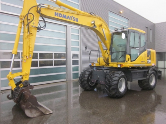 รถขุดล้อยาง KOMATSU PW130-7K รถนอกนำเข้าญี่ปุ่น
