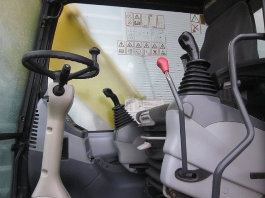 รถขุดล้อยาง KOMATSU PW130-7K รถนอกนำเข้าญี่ปุ่น