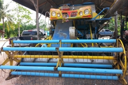 ขายรถเกี่ยวข้าวเกษตรพัฒนา เจ้าช้างไวไฟ เครื่องJO8C 260แรง อุ้ม2.5ตัน เครื่องดี ช่วงล่างแน่น เกี่ยวเร็ว พร้อมลุยงานนาปี สภาพพร้อมใช้งาน สนใจโทร 090-8588220คุณนะ 093-3258446คุณบิวตี้ ID:narong498 หรือ www.truck.in.th/498 หรือfb:ณรงค์ ซื้อขายรถมือสอง(เว็บไซต ขายรถเกี่ยวข้าวเกษตรพัฒนา เจ้าช้างไวไฟ เครื่องJO8C 260แรง อุ้ม2.5ตัน เครื่องดี ช่วงล่างแน่น เกี่ยวเร็ว พร้อมลุยงานนาปี สภาพพร้อมใช้งาน สนใจโทร 090-8588220คุณนะ 093-3258446คุณบิวตี้ ID:narong498 หรือ www.truck.in.th/498 หรือfb:ณรงค์ ซื้อขายรถมือสอง(เว็บไซต