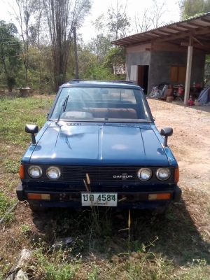 datsun 720 ช่วงสั้น ไฟกลม เกียร์คอ datsun 720 ช่วงสั้น ไฟกลม เกียร์คอ