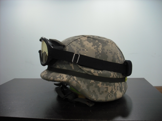 หมวกทหารใส่ขี่มอเตอร์ไซด์แบบเท่เลย