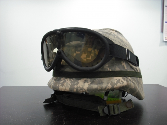 หมวกทหารใส่ขี่มอเตอร์ไซด์แบบเท่เลย