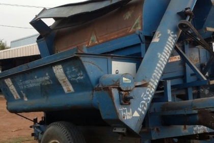 ขายเครื่องสีข้าวแปดฟุตเกษตรพัฒนาจัมโบ้เฟรมหน้า5"ท่อ10"สภาพเดิมไม่ผุพร้อมใช้งานขายถูกๆ65000บาท