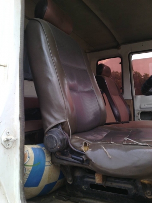 สิบล้อทูอินวัน F17เครื่อง195สองเพลาพร้อมสโลว์ดั๊มได้เป็นเทนเล่อก็ได้เอกสารพรอ้ม