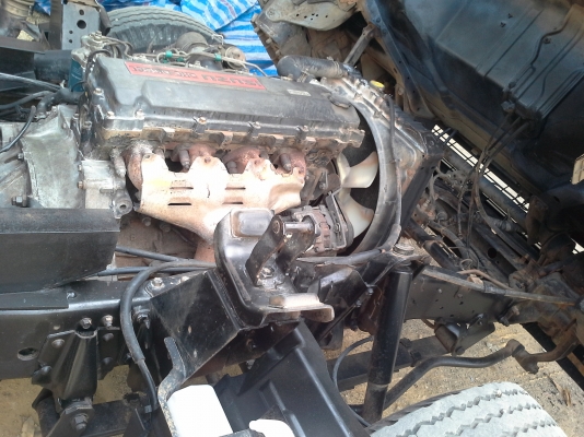 ขอบคุณท่านนายก ปลวกแดง จ.ระยองที่ให้ความไว้วางใจครับ ขาย495000 บาท  NPR กาตูนร์ 120 เเรง ห้างแท้ สวยมากเพิ่งวางดั้มสดๆ  คัชชีสวยทั้งเส้นหมุดครบทุกตัว ทุกระบบพร้อมทำงาน ต่อรองได้