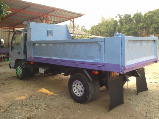 ขอบคุณท่านนายก ปลวกแดง จ.ระยองที่ให้ความไว้วางใจครับ ขาย495000 บาท  NPR กาตูนร์ 120 เเรง ห้างแท้ สวยมากเพิ่งวางดั้มสดๆ  คัชชีสวยทั้งเส้นหมุดครบทุกตัว ทุกระบบพร้อมทำงาน ต่อรองได้