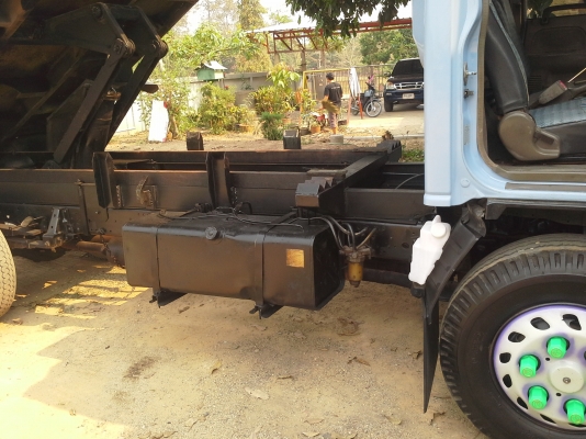 ขอบคุณท่านนายก ปลวกแดง จ.ระยองที่ให้ความไว้วางใจครับ ขาย495000 บาท  NPR กาตูนร์ 120 เเรง ห้างแท้ สวยมากเพิ่งวางดั้มสดๆ  คัชชีสวยทั้งเส้นหมุดครบทุกตัว ทุกระบบพร้อมทำงาน ต่อรองได้