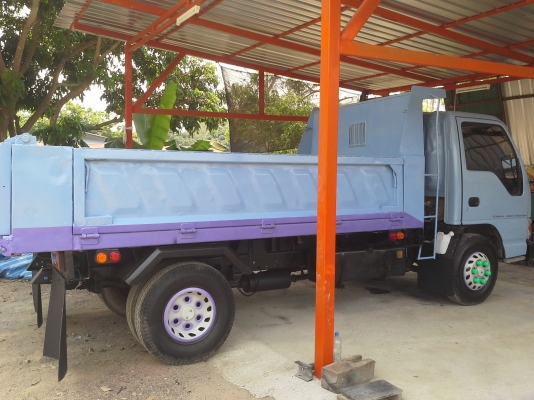 ขอบคุณท่านนายก ปลวกแดง จ.ระยองที่ให้ความไว้วางใจครับ ขาย495000 บาท  NPR กาตูนร์ 120 เเรง ห้างแท้ สวยมากเพิ่งวางดั้มสดๆ  คัชชีสวยทั้งเส้นหมุดครบทุกตัว ทุกระบบพร้อมทำงาน ต่อรองได้