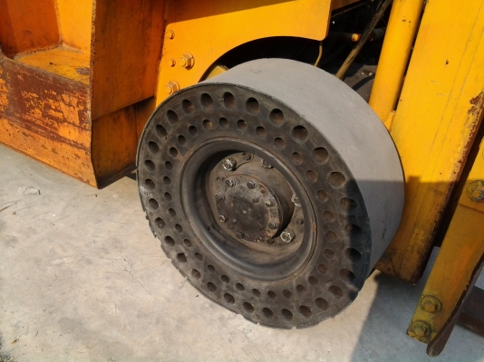 ขาย Forklift Nissan 1.5 ตัน ขาย Forklift Nissan 1.5 ตัน