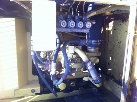 PC 120-6 ปี 1994 3485ชม. Tel : 098-858-5524 สามภพ ครับ