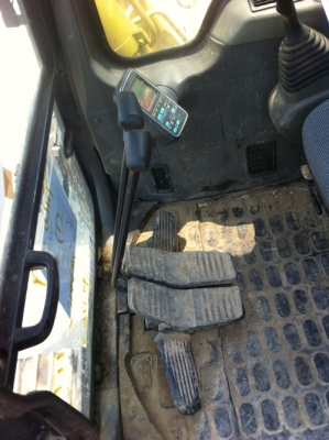 PC 120-6 ปี 1994 3485ชม. Tel : 098-858-5524 สามภพ ครับ