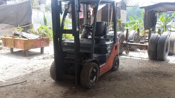 ขายรถยก1.5ตัน  รุ่น8ล่าสุด..รถนอกมาแล้ว