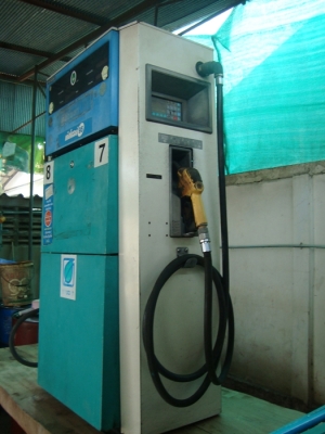 ขายตู้จ่ายน้ำมันTatsuno แบบดิจิตอล 2แขน