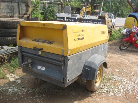 เครื่องปั๊มลม ATLAS COPCO XAS97 พร้อมหางลาก