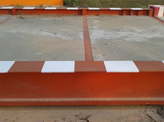 ขออนุญาตแทรกครับ--ขายตราชั่ง Commander พิกัด 50 ตัน ยาว 7.5 เมตร สภาพ 90 \% ใช้งานเพียง 4 เดือน ขออนุญาตแทรกครับ--ขายตราชั่ง Commander พิกัด 50 ตัน ยาว 7.5 เมตร สภาพ 90 \% ใช้งานเพียง 4 เดือน