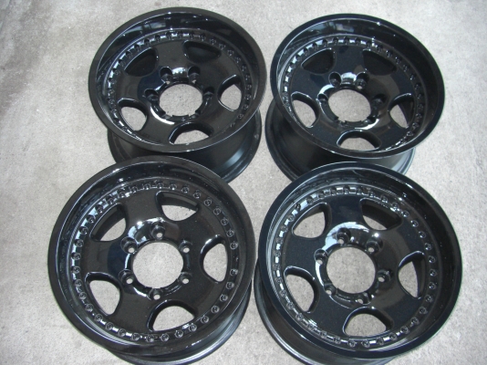 ล้อขอบ 15" สีดำ