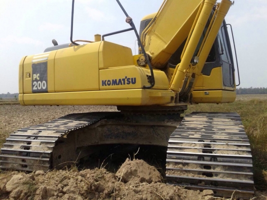ขายรถแบ็คโฮ KOMATSU PC200-7 เอกสารเล่มทะเบียน ไมล์ชั่วโมง 17,xxx รถสวยมากเดิมๆ พร้อมใช้งาน ขายรถแบ็คโฮ KOMATSU PC200-7 เอกสารเล่มทะเบียน ไมล์ชั่วโมง 17,xxx รถสวยมากเดิมๆ พร้อมใช้งาน