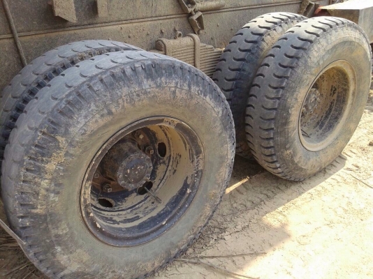 ขายรถบรรทุกสิบล้อดัมพ์ HINO 3H เครื่อง EM100-220 แรง 2 เพลา กระบะดัมพ์สามมิตร