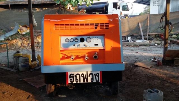 ขายปั๊มลม AIR MAN PDS 390 เครื่อง IZUSU