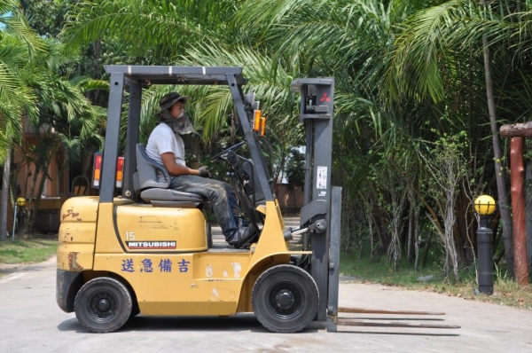 ขายFORKLIFT MITSUBISHI FG15 (1.5ตัน)สวยเดิมจากญี่ปุ่น ยังไม่เคยใช้ในไทย 129,000เท่านั้น!!