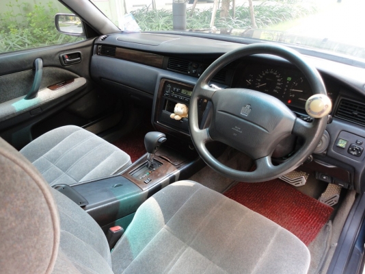 ขาย crown 2j vv แก๊สหัวฉีด ครับ