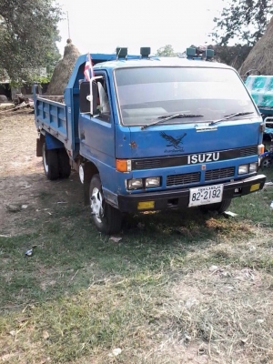 ขายด่วนดั้ม115 ห้างแท้  ปี37 Fหน้าหลัง    ดั้มยาว3.60   ยาง8.25-16   ขายวันนี้ราคา430000