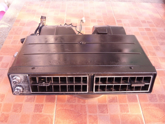 ขายตู้แอร์แขวนเหล็กของ MARK IV