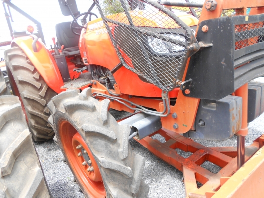 Kubota M7040 Max