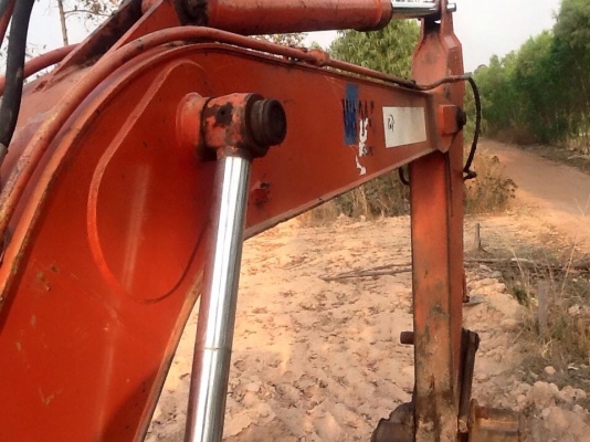 ขายๆๆๆๆ   แม็คโค   HITAHI  120-2    เล่มทะเบียน  พร้อมชุดโอนๆได้เลย   รถสวยพร้อมใช้เดิมๆ