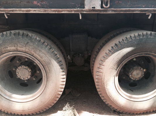 10ลัอเพลาเดียวพื้นเรียบ 195แรง...Hino. FL3HNLA. รถสวยห้างแท้เดิมบาง ภายในสวย คัสซีสวย เครื่องสวย.....