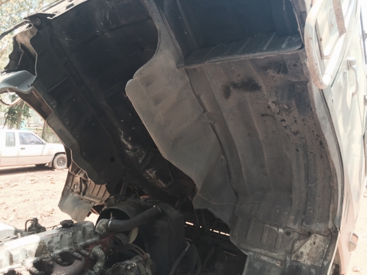 10ลัอเพลาเดียวพื้นเรียบ 195แรง...Hino. FL3HNLA. รถสวยห้างแท้เดิมบาง ภายในสวย คัสซีสวย เครื่องสวย.....