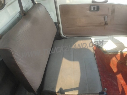 รถบรรทุก 6 ล้อดัมพ์ HINO  รุ่นFC114  117 แรงม้า  ปีจดทะเบียน 2534