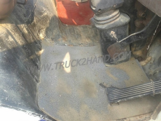 รถบรรทุก 6 ล้อดัมพ์ HINO  รุ่นFC114  117 แรงม้า  ปีจดทะเบียน 2534