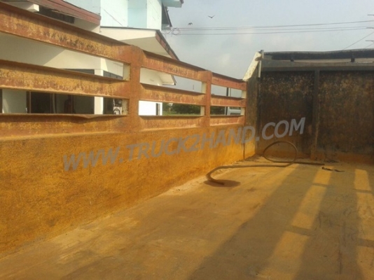 รถบรรทุก 6 ล้อดัมพ์ HINO  รุ่นFC114  117 แรงม้า  ปีจดทะเบียน 2534