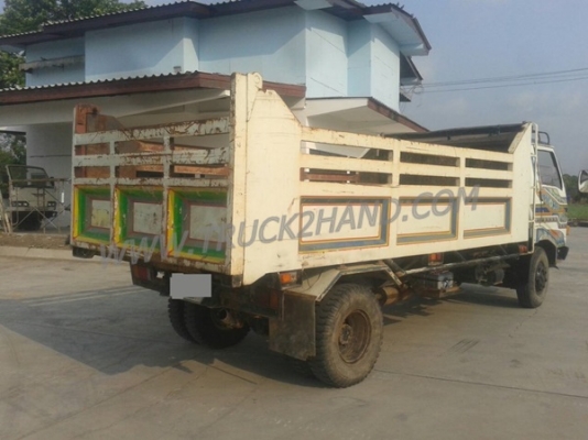 รถบรรทุก 6 ล้อดัมพ์ HINO  รุ่นFC114  117 แรงม้า  ปีจดทะเบียน 2534