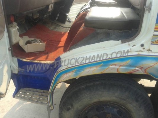 รถบรรทุก 6 ล้อดัมพ์ HINO  รุ่นFC114  117 แรงม้า  ปีจดทะเบียน 2534