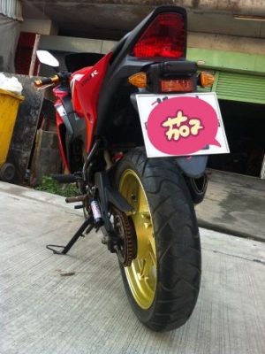 ขาย cbr150iสีแดง ปี2011 ราคา 47,000 บาท รถบ้านแต่งสวยๆ ขาย cbr150iสีแดง ปี2011 ราคา 47,000 บาท รถบ้านแต่งสวยๆ