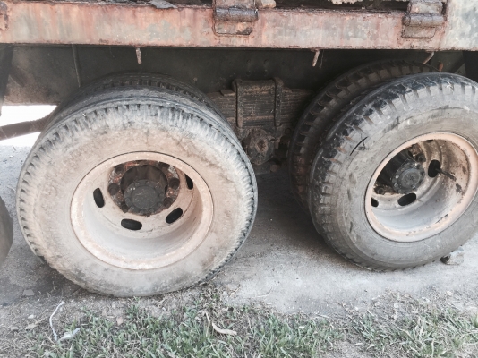 10ล้อเพลาเดียว195แรง...กระบะคอกรั้วเหล็กยาว6.30ม.หัวสวย ภายในสวย เครื่องดีมากแห้ง ไม่เคยแกะ. เล่มพร้อม......