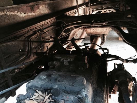 10ล้อเพลาเดียว195แรง...กระบะคอกรั้วเหล็กยาว6.30ม.หัวสวย ภายในสวย เครื่องดีมากแห้ง ไม่เคยแกะ. เล่มพร้อม......