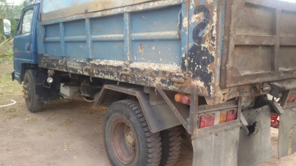 รถดั้ม อีซูซุ NPR115ปี37ดั้มสามมิตร แอร์ พ.เวอร์ สภาพดีพร้อมลุย เอกสารทะเบียน ม.79 แล้ว บริการขับส่งถึงบ้านฟรี&hellip;คร๊าฟท่าน