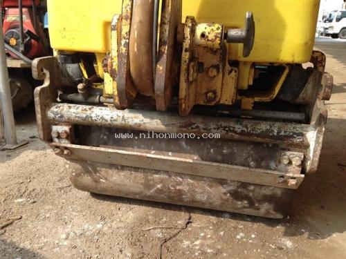 รถบดเดินตาม   SAKAI   HV60  รหัสสินค้า : 80802341    หรือเพิ่มเติมไดที่ www.nihonmono.com