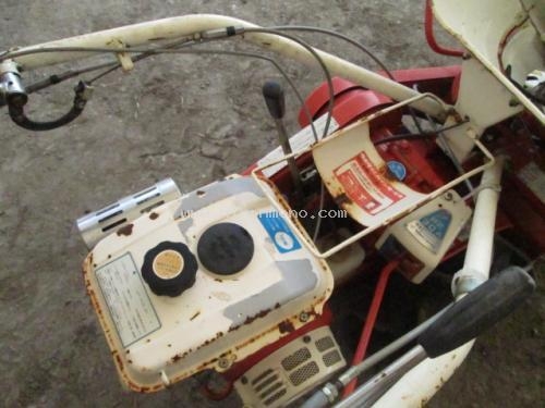 รถเกี่ยวข้าวเดินตาม KUBOTA HE30A รหัสสินค้า : 80802348 หรือเพิ่มเติมไดที่ www.nihonmono.com รถเกี่ยวข้าวเดินตาม KUBOTA HE30A รหัสสินค้า : 80802348 หรือเพิ่มเติมไดที่ www.nihonmono.com