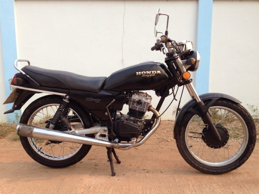 ขายรถHonda Wing125 มีทะเบียนเอกสารพร้อมโอน