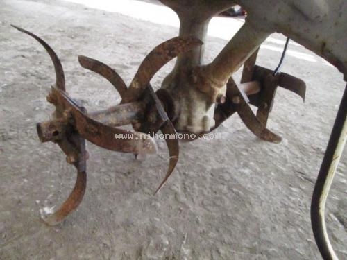 เครื่องพรวนดิน   HONDA    F200  รหัสสินค้า : 80802353  หรือเพิ่มเติมไดที่ www.nihonmono.com