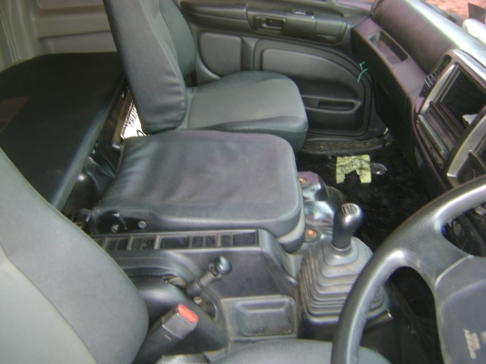 HINO   500 FM 2 P เครื่อง 380 แรง    ราคา 3,700,000  บาท