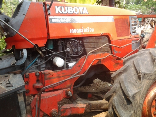 ขายตามสภาพรถไถคูโบต้า90แรงมีแตตัวรถเครืองติดปกติ